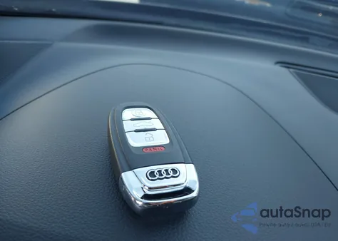 2017 Audi Q5 2.0T Premium z USA, uszkodzony, nr VIN WA1L2AFP4HA087760